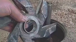 表面上看它是个锯，实际上是个吹风机