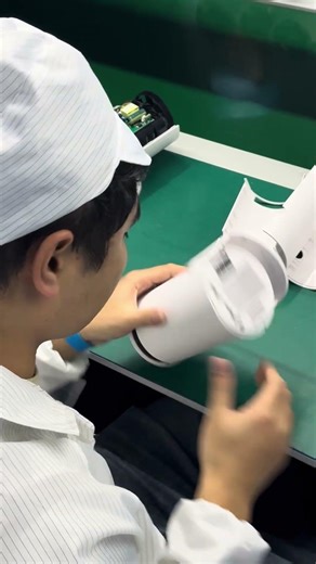 Start Your Own Projector Brand with us: OEM/ODM Services from a 2,000-Employee Source Factory.