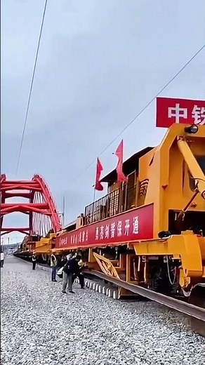 Laying process of high-speed railway lines with specialized machines