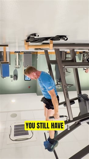 Upside Down Lift & Balance Block #calisthenics #gym #pullups #motivation