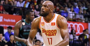 High-flying old Coug DeAngelo Casto has new name and outlook