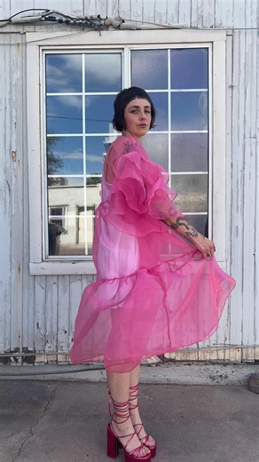 K.S. Garner on Instagram: "Lesson #4 of FREE sewing lessons 🧵 Understanding sewing patterns 👍 I want to know, have these lessons been helpful to you? #freesewing #sewinglessons #sewingforbeginners #sewingtutorial"