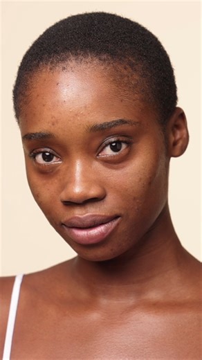 Avez-vous vu passer notre nouveauté ? ✨ Notre nouvelle crème visage intensément hydratante est idéale pour apporter douceur à votre peau 🩵 Découvrez notre Crème Acide Hyaluronique & Acide Polyglutamique : une texture onctueuse et non grasse, certifiée BIO, qui hydrate immédiatement et jusqu’à 48h après application. Une efficacité cliniquement prouvée : ✔️ 74 %* d’hydratation immédiate ✔️ Une peau souple, douce et rebondie Et vous, vous l’adopterez plutôt dans votre routine du matin ou du soir ?