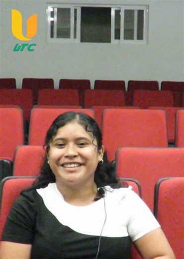 🍀✈️ De la UTC al mundo | 2/3 🇮🇪 Cada oportunidad abre la puerta a nuevos conocimientos, culturas y experiencias que transforman el futuro. 💙 Con gran orgullo felicitamos a Zaida, estudiante de la Universidad Tecnológica del Centro, por ser una de las tres estudiantes seleccionadas para obtener una beca de intercambio académico en Irlanda, otorgada por la Secretaría de Ciencia, Humanidades, Tecnología e Innovación. 🇮🇪✨ 👏 ¡Felicidades, Zaida! Estamos seguros de que aprovecharás al máximo es