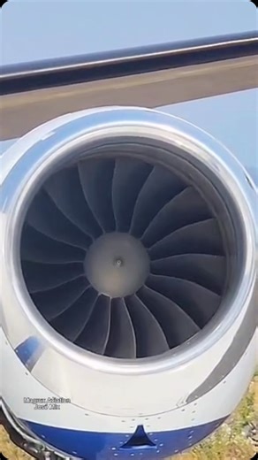 Magrux Aviation Videographer on Instagram: "Disfruta el sonido del encendido del motor Pratt and Whitney Canadá JT15D de un Cessna C560 Ultra ✈️ Video: @soyjosemix ✈️ #citation #c560ultra #cessna #citation560ultra #magruxaviation #spotting #avgeek #airplanevideos #aviation #engine #jetengine #jetenginestart #jetenginesound"