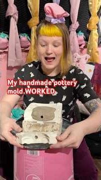 This is literally the first clay rain frog I’ve ever made🥹 #clayartist #potterytechniques #froglady