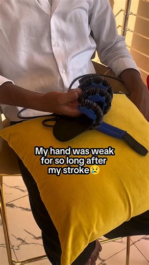 2.6K views · 35 reactions | Functional recovery starts in the hands #GrippLyfe #HandTherapy #RehabTools #RecoveryEssentials #MobilitySupport | GrippLyfe LTD | Facebook