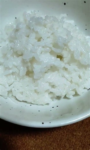 5月3日の晩ごはん。炊きたてのごはん、さんまの干物、白菜とシーチキンの煮物です。 #まいにちごはん #今日の晩ごはん #food #japanesefood