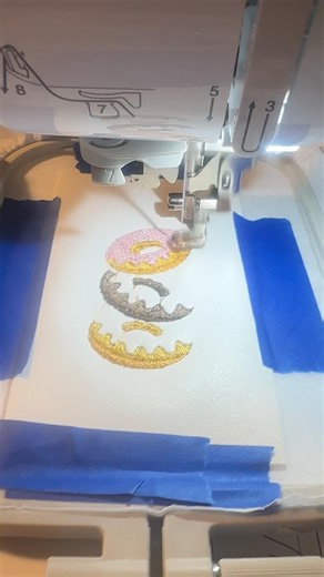 #learningembroidery #embroiderydesign #donuts #inkstitch #handmade