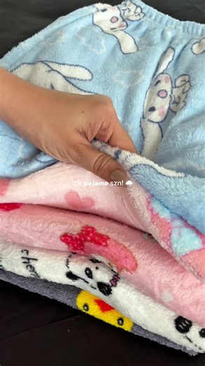 Embrace Pajama Season: Cozy Sleepwear Styles