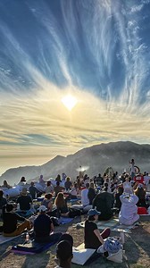 If you’re not having the best life ever , change your story ! Join us for our First New Moon Sound Bath of 2026 this Sunday • 3:33 PM overlooking the ocean in Malibu ✨Link in bio✨Clear out old energy, calm the nervous system, and set intentions for the year ahead. The new moon is the most powerful time to manifest, so come make a wish ✨Recalibrate your system , heal deeply , manifest energize 💗 Reset. Align. Manifest. #soundbath #soundhealing #highvbes #newmoon #2026 | Shakti Sound Bath
