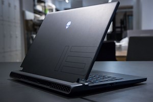 日常にXRの魔術をかける。新鋭メディアアーティストの“魔法の杖”は｢Alienware m15 Ryzen™ Edition R5｣