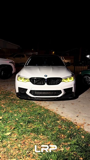 Explore the BMW F90 M5 Performance Features