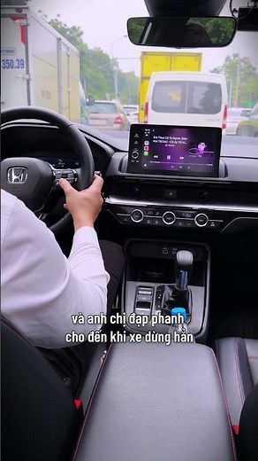 💯 Drive safely and effortlessly with "Brake Hold" on your Honda CR-V #shorts