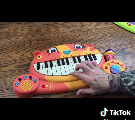 MEOWSIC CAT KEYBOARD #catkeyboard #meowsic #FullMeltFusion Buy It Here Link : https://tinyurl.com/2p8ut4hz