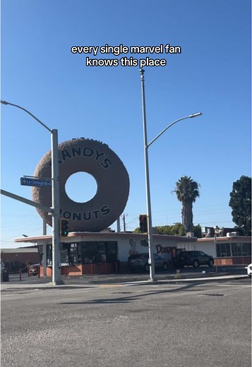 i acted like a 5year old when i saw it #marvel #marvelstudios #fyp #foryou #foryoupage #viral #avengers #tonystark #ironman