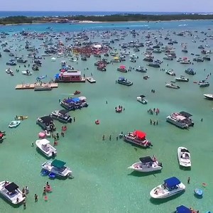 850K views · 10K shares | Now that's a party! Crab Island in Destin, FL! #FLjetski Check us out on Instagram too! https://www.instagram.com/fljetski/ | TowYo | Facebook