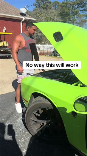 This portable jump box is cool #tiktokshop #tiktokmademebuyit #portablejumpstarter #jumpstarter