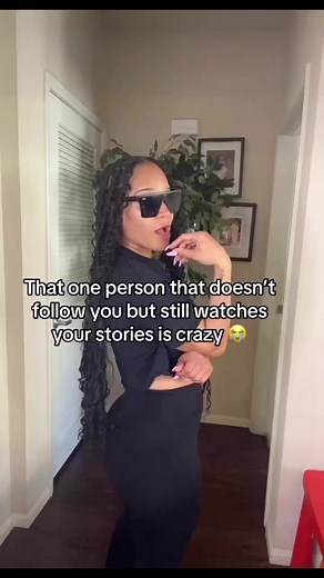 I know you obsessed with me and I get it, Stay in yo lane and Stay out my business ✨ #Butterfliesandlies #DrivenByMillions | Holly B