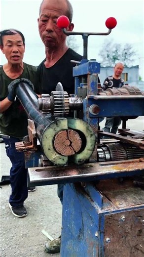 Recycling large cables to recover valuable materials