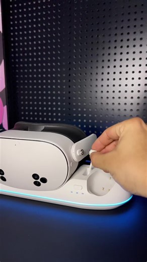 Upgrade Your Charging Experience with the Meta Dock