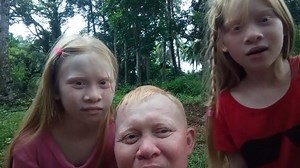 Ako ang inyong idol amigo with my 2 sisters grabe nag ulan dere sa amoa mga idol amigo biskay mag shout me wala na noo madayon #mgaidolamigo #idolamigo2025 #fbreels2025 #higlithseeveryone #PadayonLang | Campos Arnel