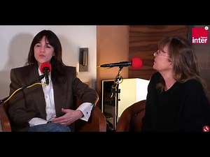 Charlotte Gainsbourg - Jane Birkin : "Je n'ai jamais osé la prendre en photo, cela m'intimide"