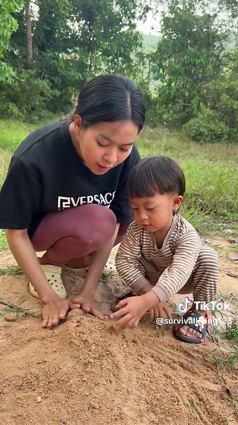 Survival Skills. SMART ideas and USEFUL with single mom #bushcraft #soap #outdoors