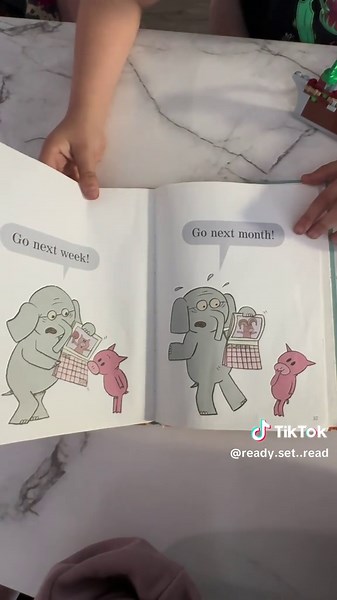 La despedida entre cerdo y elefante