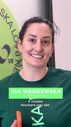 Your knee pads say a thousand words in volleyball. 😂 #lovb Grab your popcorn and watch @leagueonevolleyball first serve — tonight, Wednesday at 6p ET on USA Network.