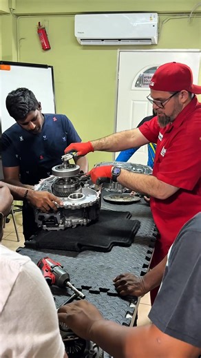 736K views · 11K reactions | Toyota Hybrid CVT with no Belt Explained ⚠️ | Hybrid Solution Diagnostics | Facebook