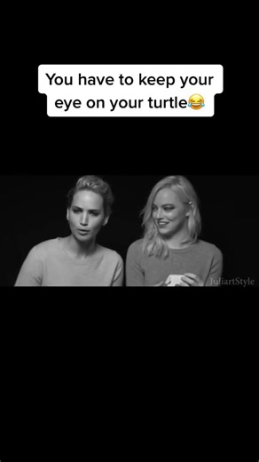 #fyp #jenniferlawrence #emmastone #storytime #turtle #kiss #story #omg | Jennifer Lawrence Fans
