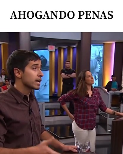 682K views · 14K reactions | Mis amigos… En este caso, Luciano demanda a Josefina para anular un contrato que su esposa firmó en vida. ¿La razón? Josefina quiere exponer su cuerpo en una galería de arte. Amigos ¿Ustedes qué opinan? ¿Tiene derecho a cumplir ese deseo artístico, o debe respetarse la voluntad del esposo? #anamariapolo #HeDicho #CasoCerrado #arte #miami | Ana Maria Polo | Facebook