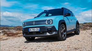 Revisión del Renault R4 e-Tech Tecno