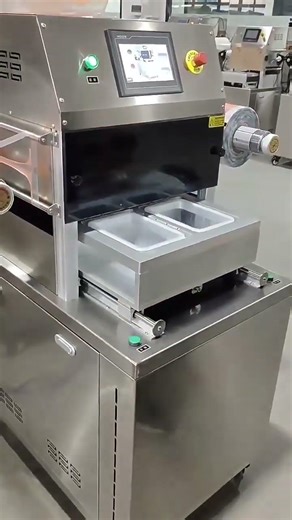 Semi-automatic modified atmosphere packaging machine