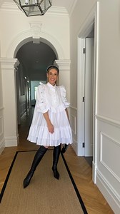 Gorgeous lady @stephanieockenden in our dress Marie White🤍 Shop dress Marie White at www.mariellestokkelaar.com #egyptiancotton #cottondress #whitecottondress #ruffledress #oldmoneystyle #simplechic #quietluxury #effortlesschic #summerdress #stealthwealth #cottonruffledress | Marielle Stokkelaar