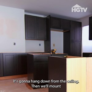 35K views · 3K reactions | Math 藍藍藍藍 crunching the numbers on tonight’s new ep!!! #StealThisHouse SAT 7/30 @ 9pmET  watch live on HGTV ⏲ set your DVR  stream anytime from the HGTV GO app #homerenovation #homeremodeling #metalwork #welding | Cristy Lee | Facebook