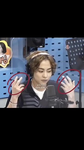 Exo Hand Sign Synchronization: A Visual Delight