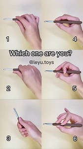 How do you hold your crochet hook Here are 6 popular ways #crochet #crochethook(1) | Dearcrochet