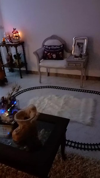 Video di ricabosio (@ricaungureanuonouaviata) con La luce buona delle stelle (Remix) - Eros Ramazzotti & Patsy Kensit