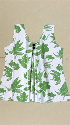 V Neck A-Line Top Cutting and Stitching | 2 Button Stylish Top Design | Easy Sewing Tutorial