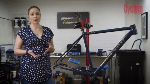 How To Adjust And Fix Your Loose Bicycle Bracket