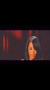 Summer 2001, Aaliyah talks to us here about her current projects, the preparation of her red album, the photo sessions with snakes in Australia which she really enjoyed, her love for solitude. Life is sometimes unfair, she worked so hard to achieve her projects, unfortunately she was not able to see the results of her work because on August 25, 2001 everything stopped! This is deeply unfair! 😭💔🕊️ | Intensely /.aliyah