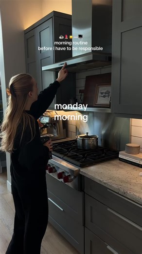 Working a corporate America job, but constantly wondering why I’m trusted to hold this much responsibility 🤷🏼‍♀️ A little Monday morning grwm/vlog. Hope you all had a good Monday 💕 #corporatelife #projectmanagement #morningroutine #morningvlog #morningmotivation