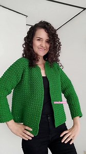 654K views · 15K reactions | 殺 mi chaqueta favorita (te dejo el enlace al tutorial en el primer comentario) #crochetinspiration #crochettopdown #crochet #crochetoutfit | Crochet MC | Facebook