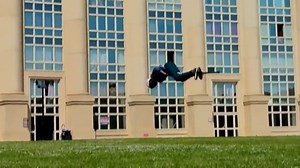 Advil Liqui-Gels TV Spot, 'What Pain?'