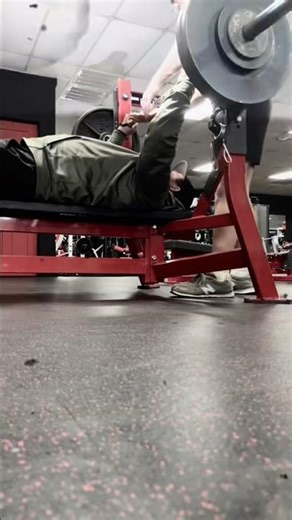 The day I maxed out 260 pounds on flat bench press