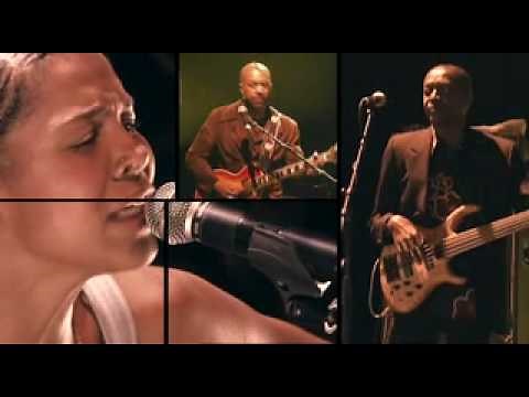 AYO | Down On My Knees | Live at the OLYMPIA