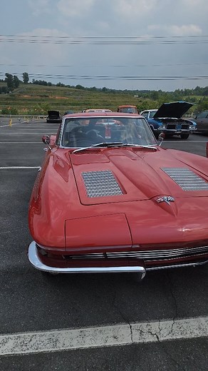 11K views · 2.6K reactions | What year is this gorgeous split window...