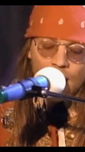 10K views · 377 reactions | VAYAN A VER EL VIDEO COMPLETO LAS 15 MEJORES BALADAS EN INGLES DE LOS 90S PARTE 7 DE 16 #baladaseningles #musicadelos90s #cancioneslegendarias #novemberrain #gunsnroses | Super Leyendas del Mundo | Facebook